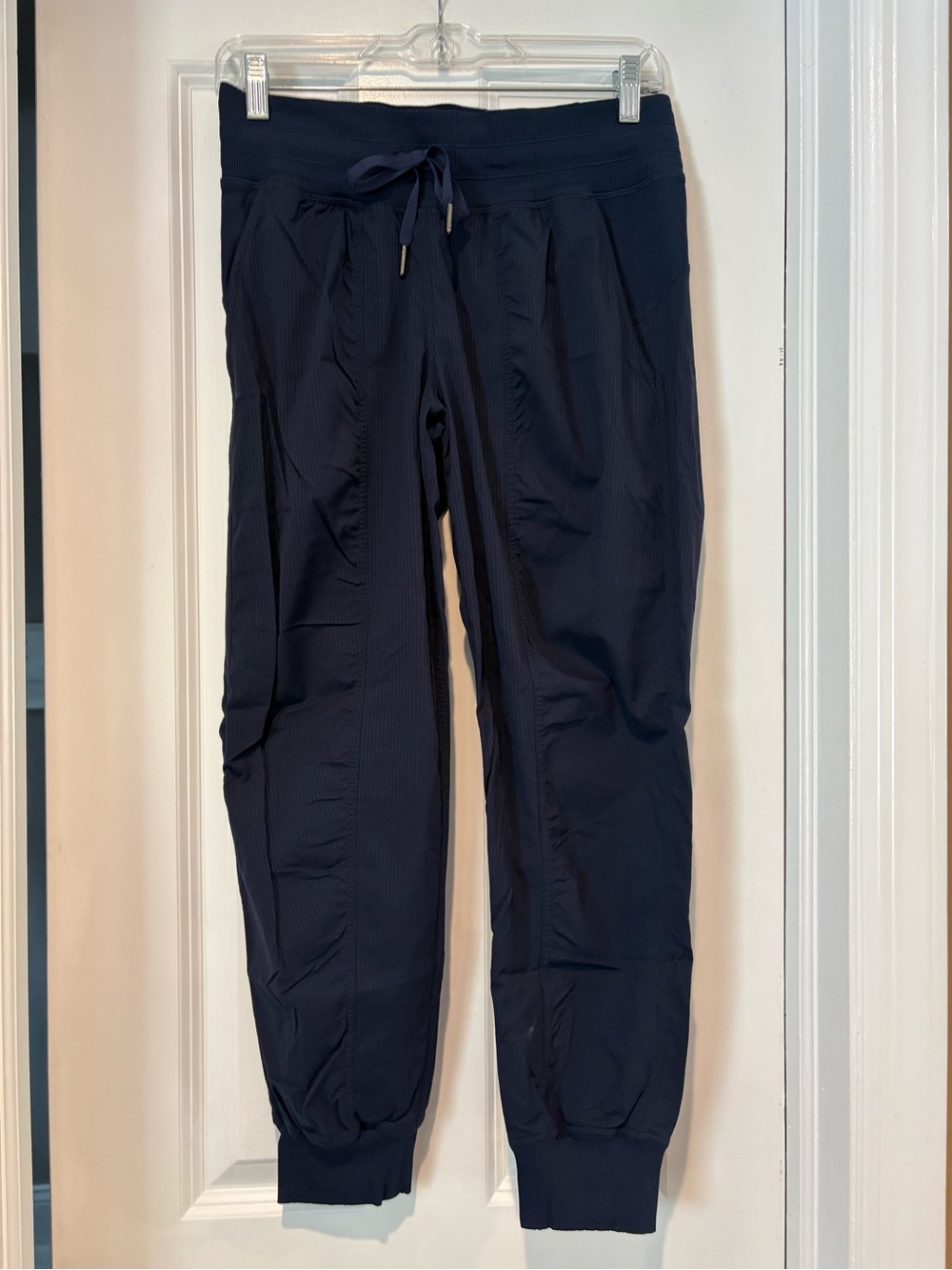 Lululemon Women’s Dance Studio Mid-Rise Joggers 7/8 Length Size 6